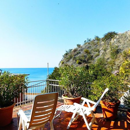 Attico Vista Mare, Levanto Exterior foto