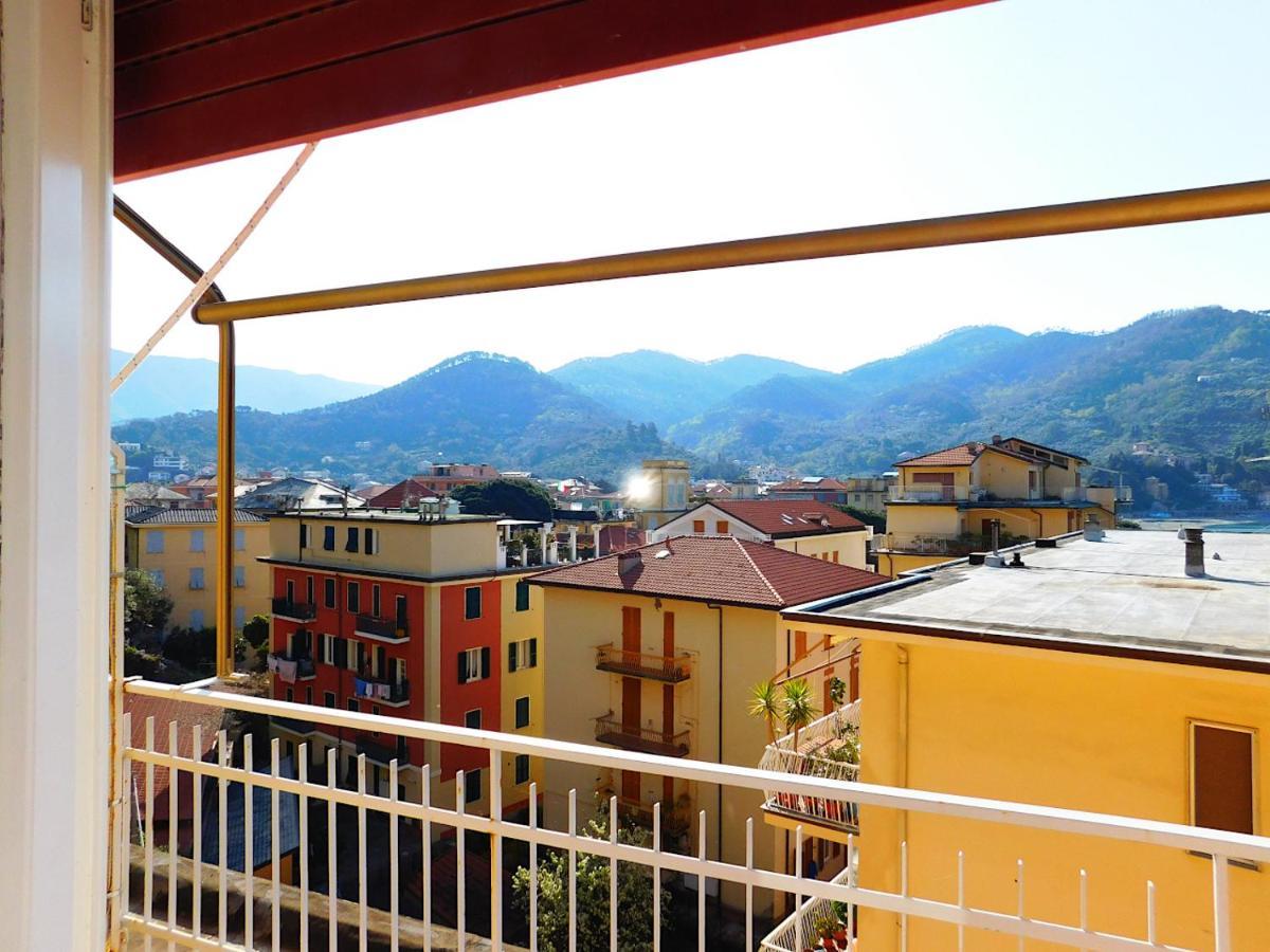 Attico Vista Mare, Levanto Exterior foto